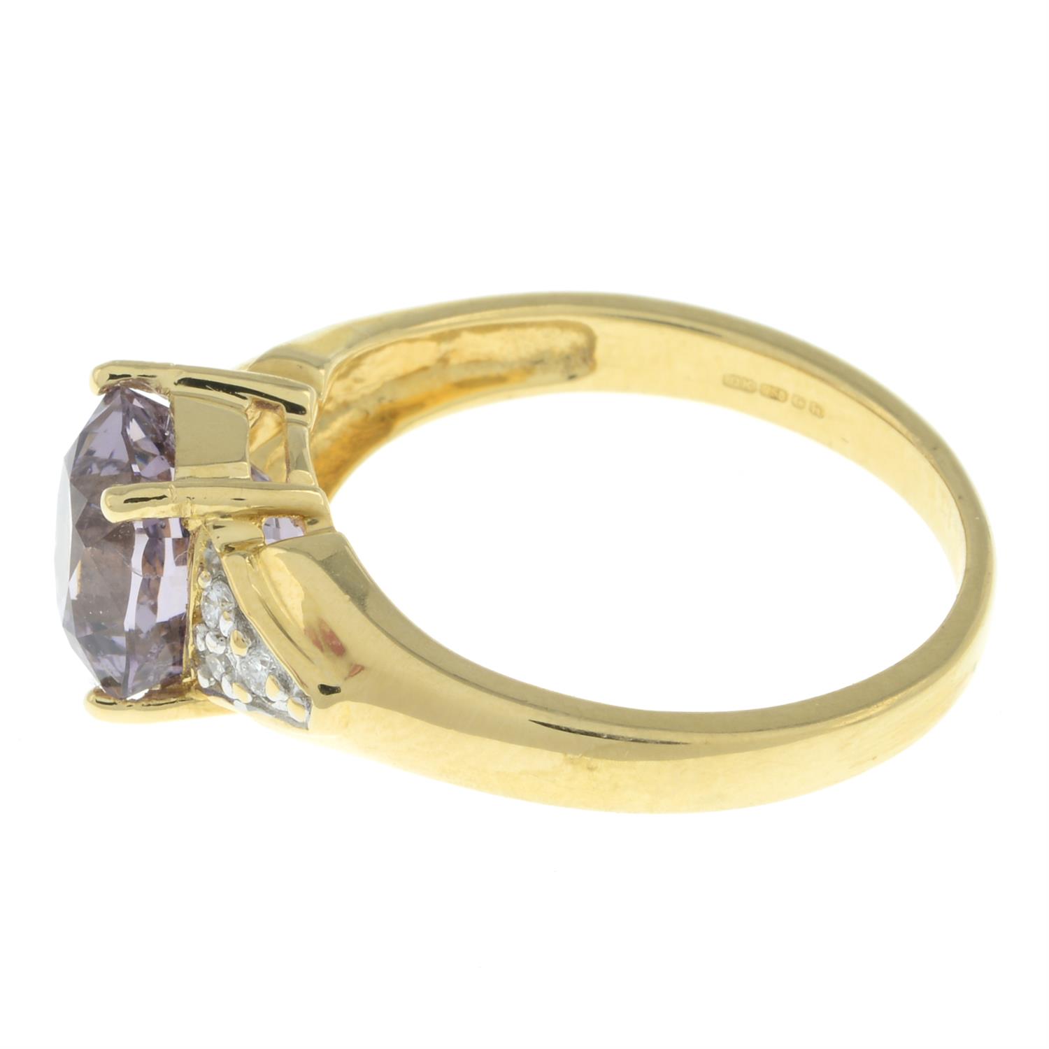 18ct gold spinel and diamond ring - Bild 4 aus 5