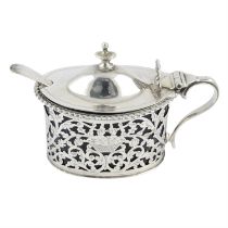 Edwardian pierced silver oval mustard pot.