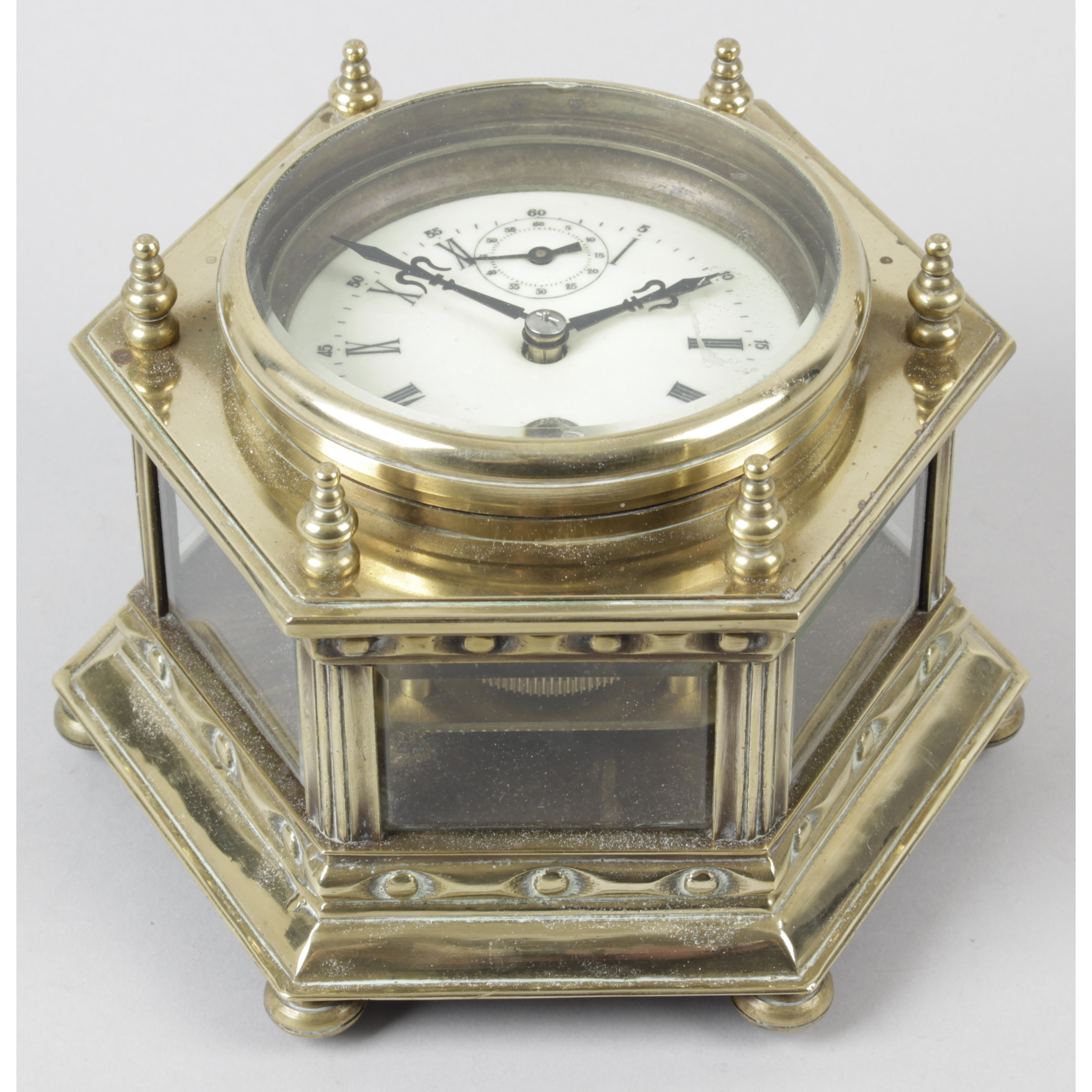 A reproduction brass cased desk clock. - Image 2 of 4