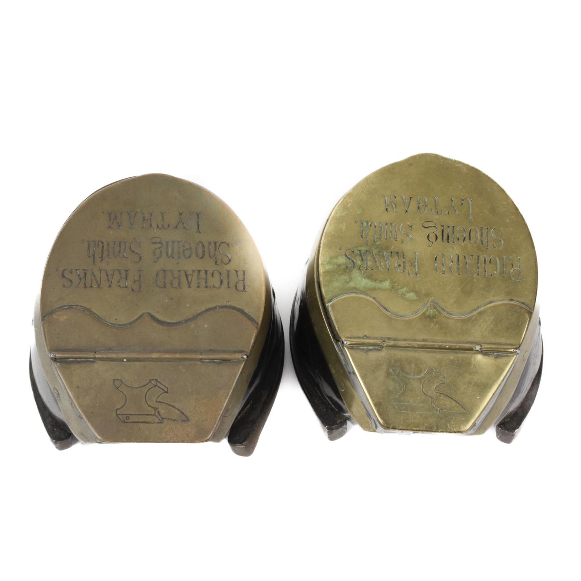 Two horse hoof inkwells - Image 2 of 3