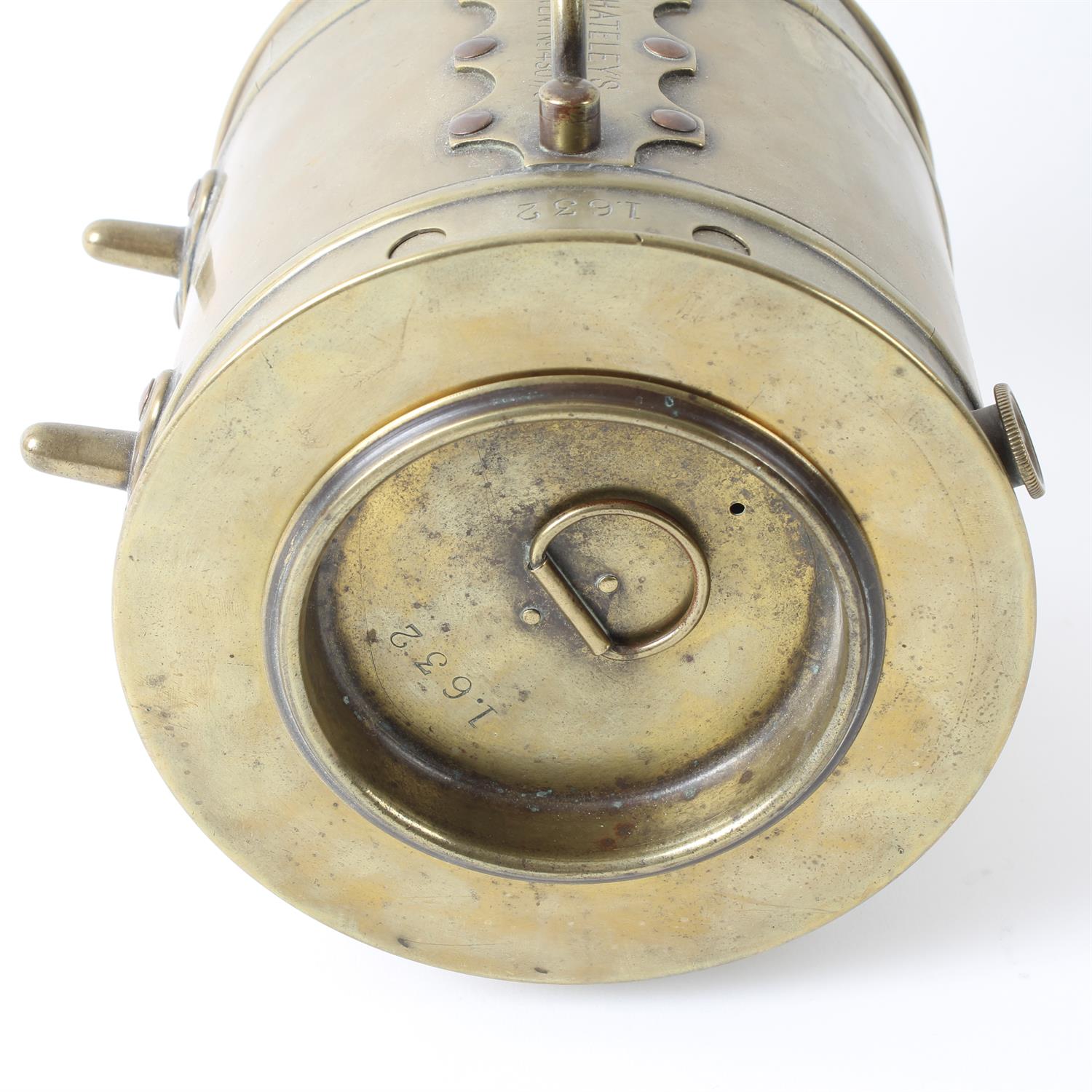 Turner's Patent brass-cased Homing Pigeon clock - Image 6 of 6