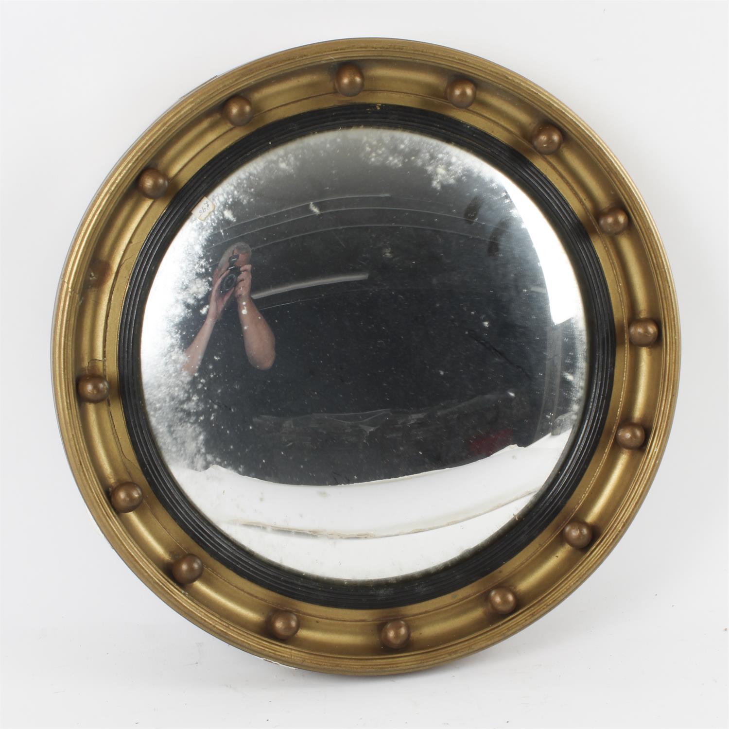 Four Regency style gilt convex mirrors - Bild 2 aus 4