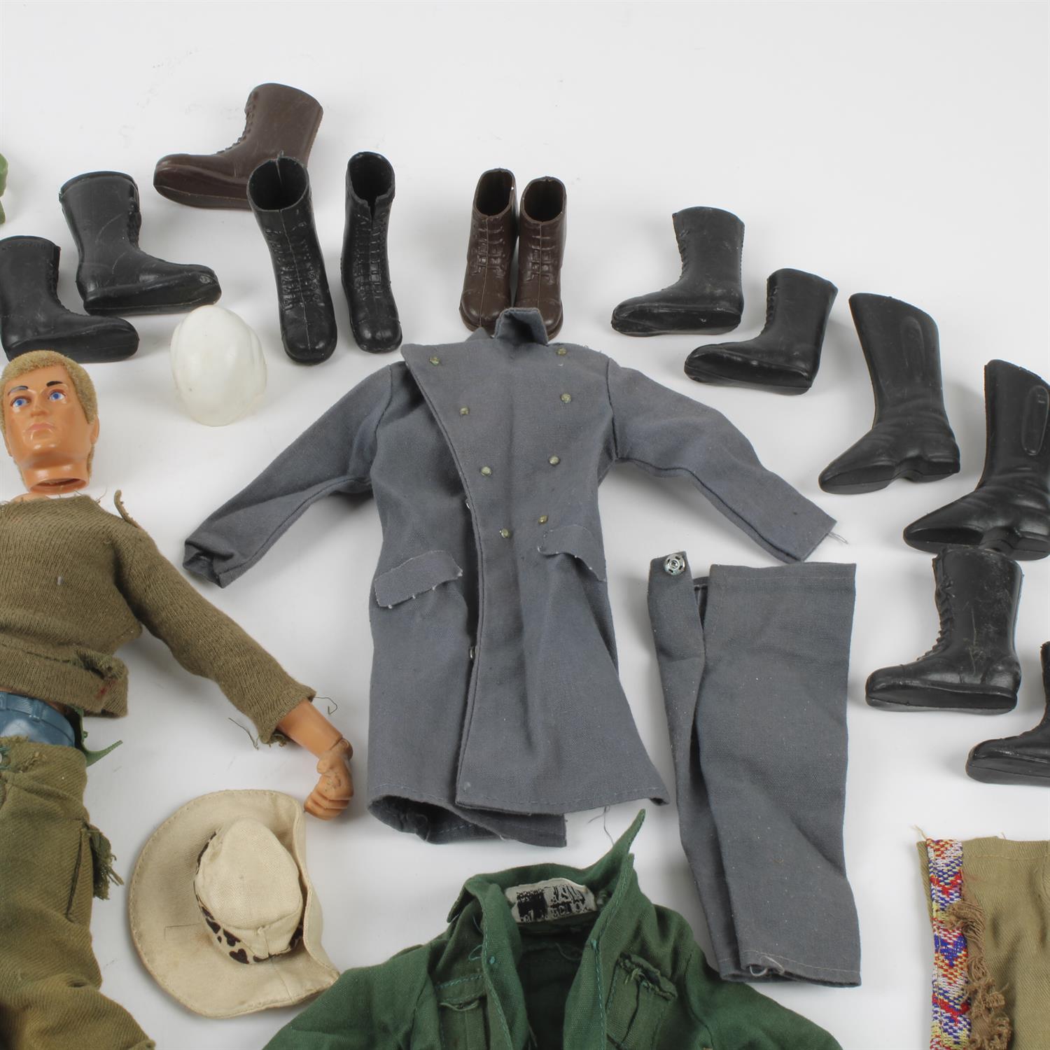 Two Action Man dolls and various accessories - Bild 4 aus 4