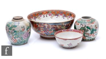 A collection of Chinese ceramics, to include an export Mandarin porcelain bowl, height 11.5cm,