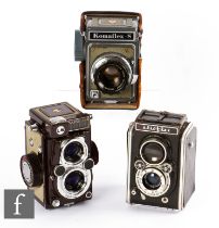 Three TLR cameras, to include Yashica 44, Elioflex and Komaflex-s.