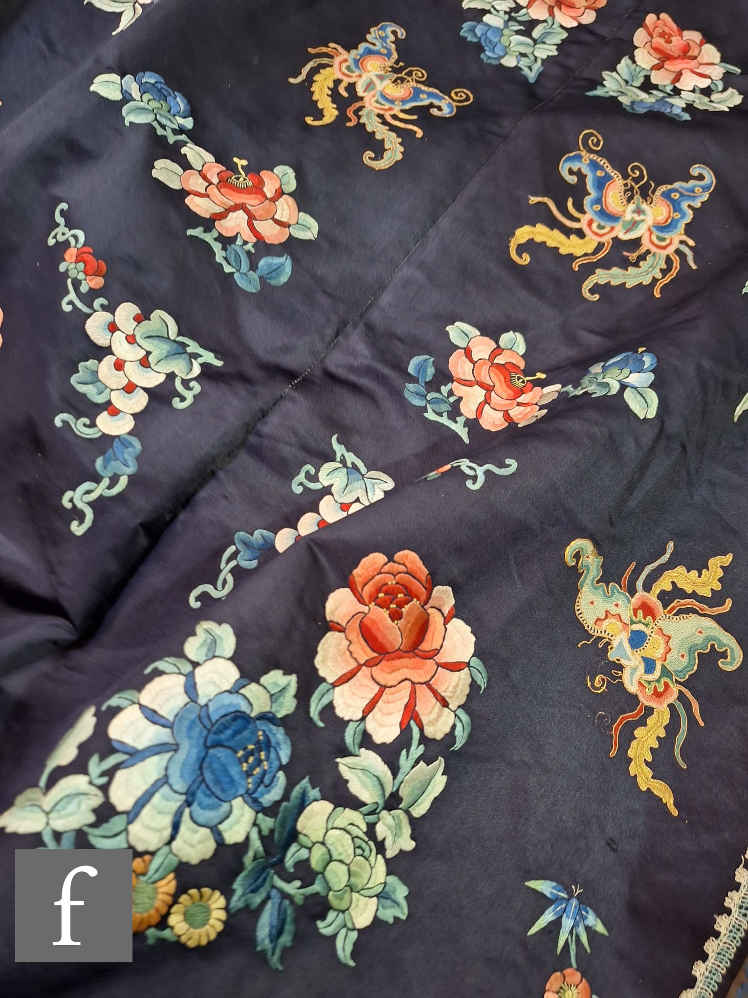 A collection of Chinese early to mid 20th Century textiles, to include an embroidered purse, an - Image 17 of 28