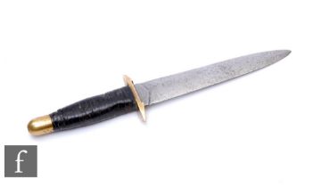 An early 20th Century fighting knife, 14.5cm blade, whipped leather handle with brass finial and