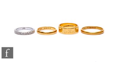 Three 22ct hallmarked wedding rings to include a pattern and two D shaped examples, total weight