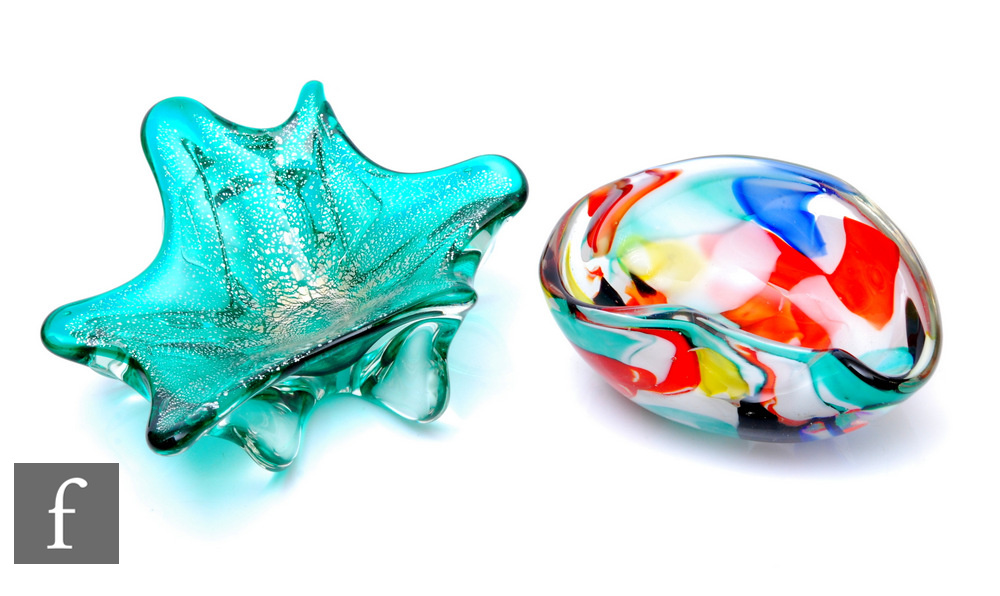 A 20th Century Murano glass dish of oval section with folded over rim, internally decorated with