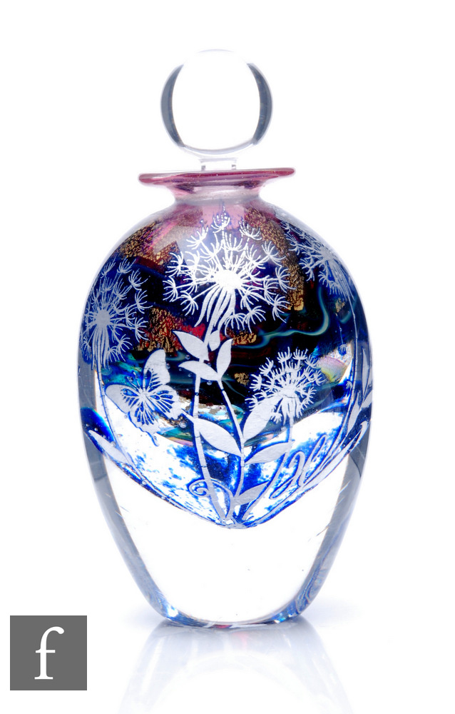 A contemporary Jonathan Harris studio glass silver graal cameo scent bottle, internally decorated