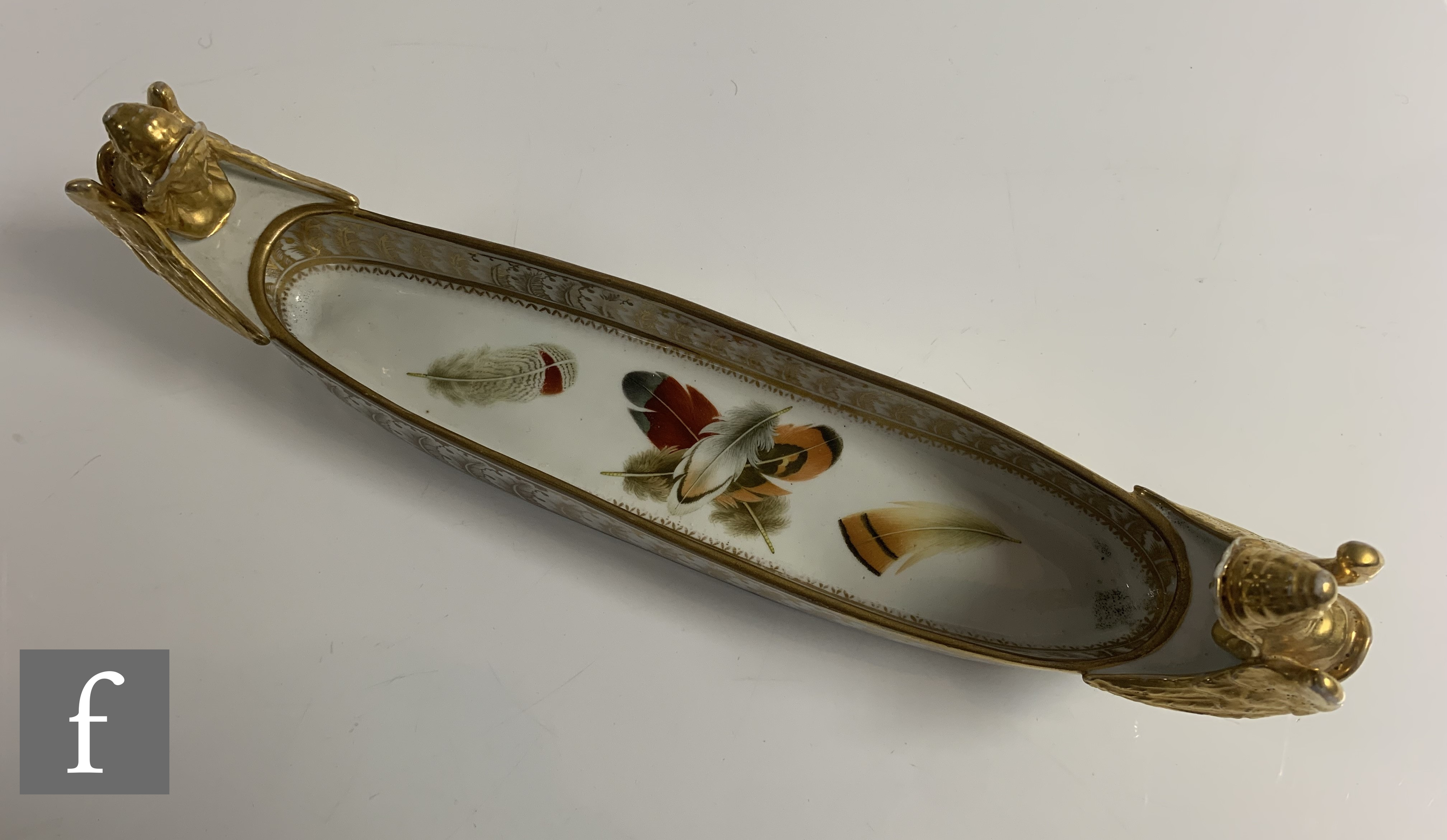 An early 19th Century Chamberlains Worcester pen tray of boat form, painted with feathers to the - Image 3 of 3