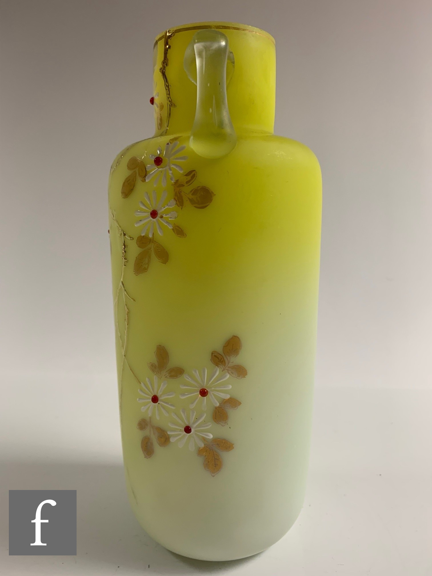 A late 19th Century continental glass vase, possibly Loetz of shouldered sleeve form with collar - Bild 3 aus 6