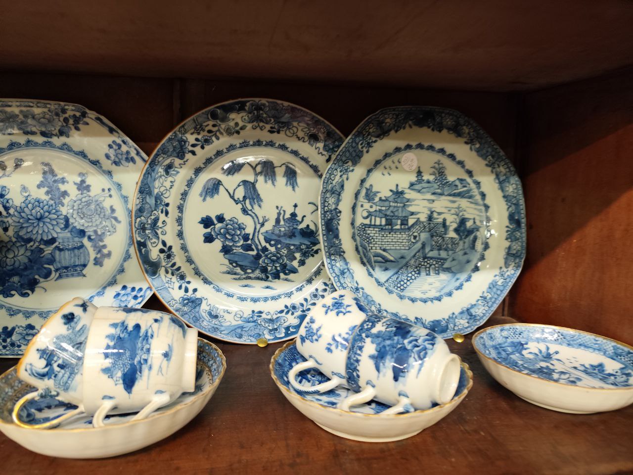 The Peter Cavan Collection of Blue & White  A rare and important large collection of 18th and 19th - Image 18 of 26