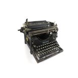 [Literary Interest] An early 20th Century 'Underwood' Model No. 5 Typewriter, as is, w.a.f. (1)