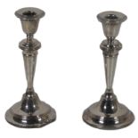 A pair of English silver pillar Candlesticks, by A.J. Pepper & Co., Birmingham 1913, each approx.