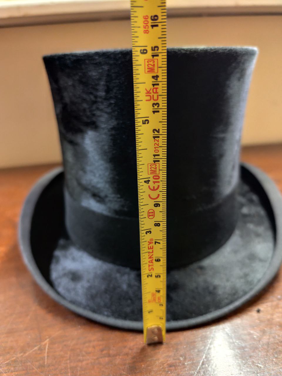 An old black Top Hat, in leather case, distributed by Walsh & Fielding, Broad St., Waterford; - Image 16 of 23