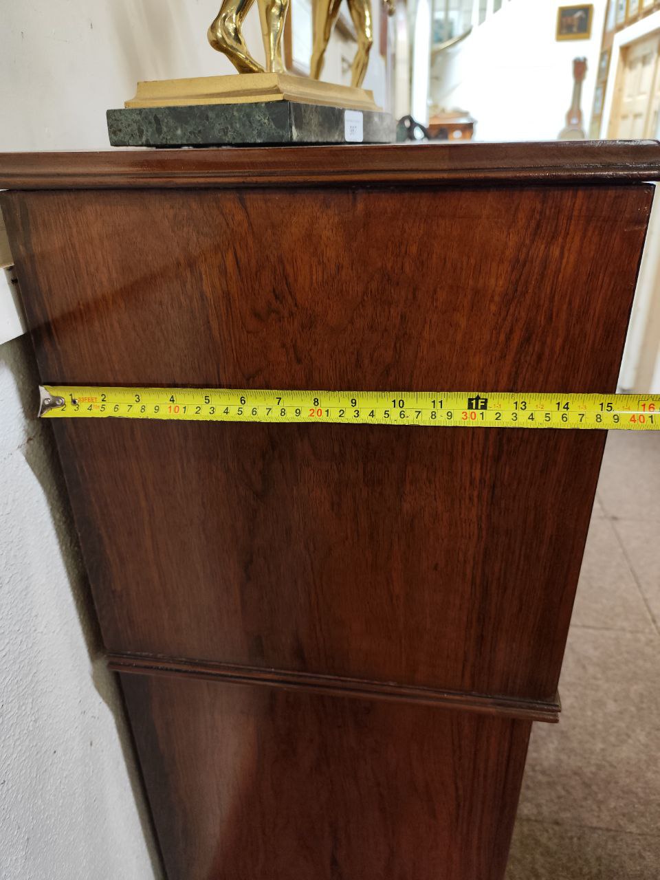 An attractive 20th Century Scottish mahogany Bureau, the top with crossbanding and ebony string - Image 4 of 7