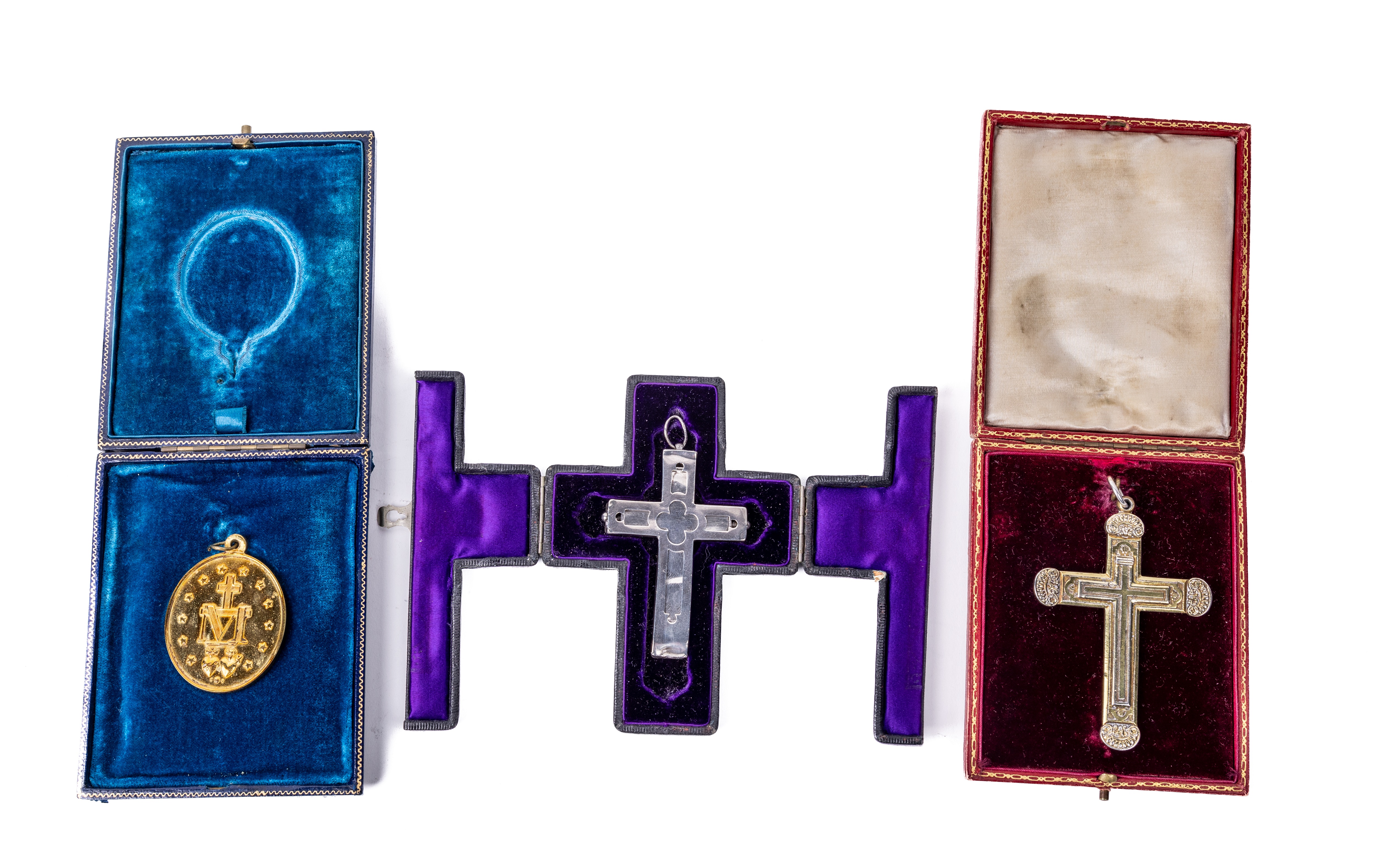 Co. Waterford: A cased Relic of the True Cross - a morocco and tooled gilt case inscribed [