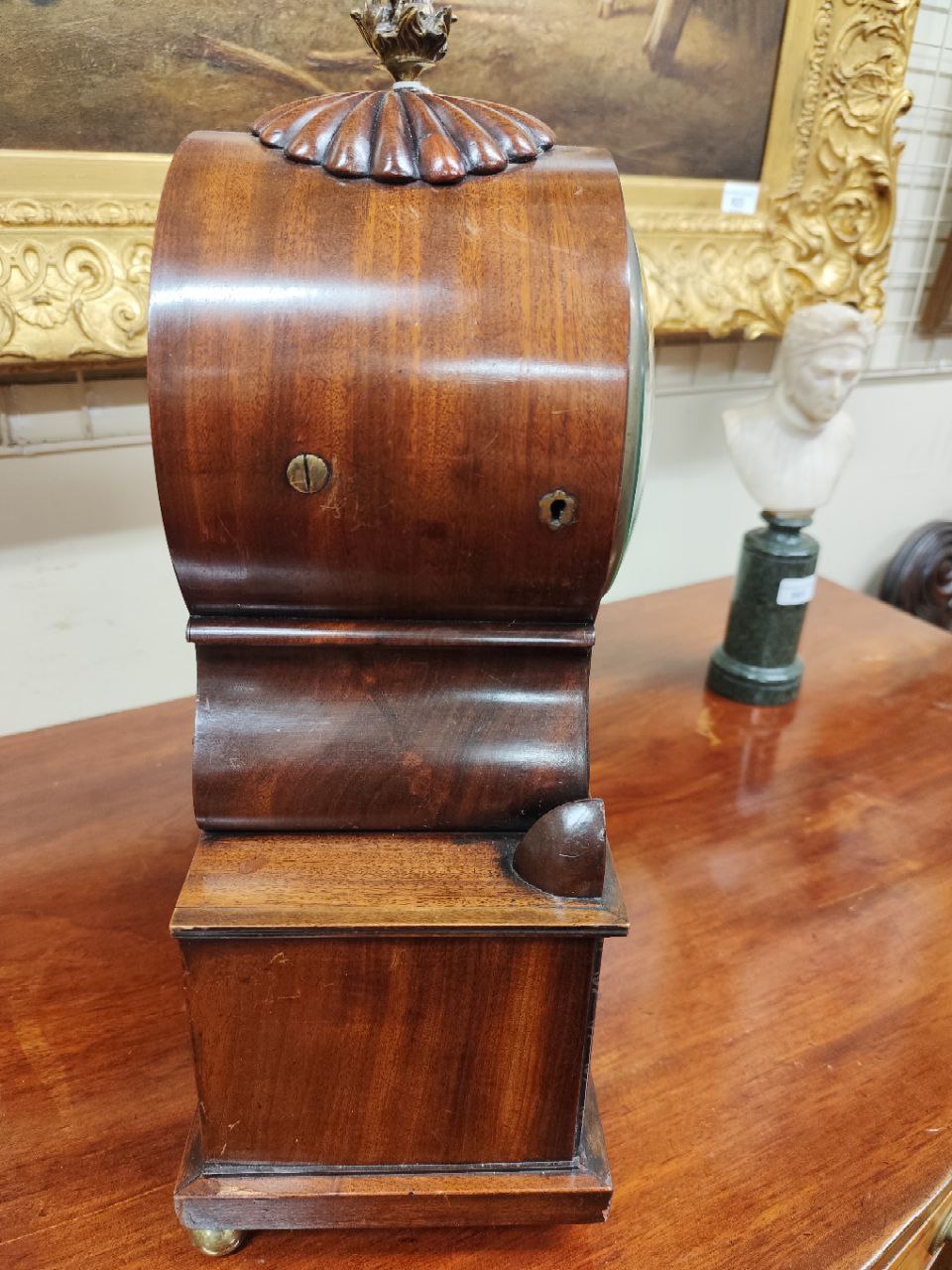 A very fine quality Regency period English Bracket Clock, the circular top with brass flame finial - Bild 10 aus 11