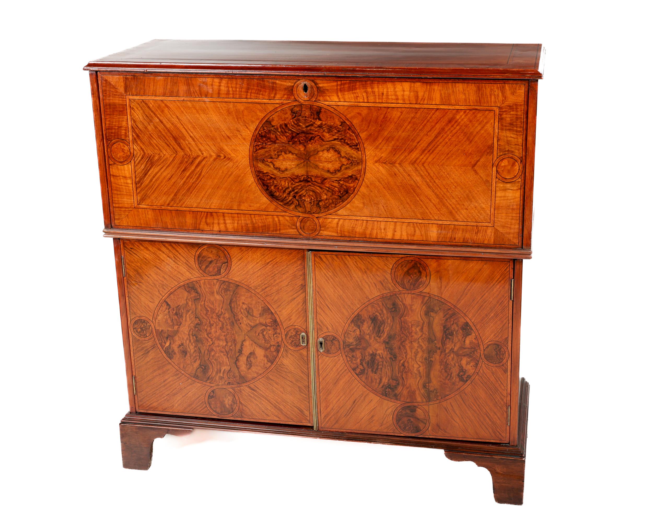 An attractive 20th Century Scottish mahogany Bureau, the top with crossbanding and ebony string - Image 2 of 7