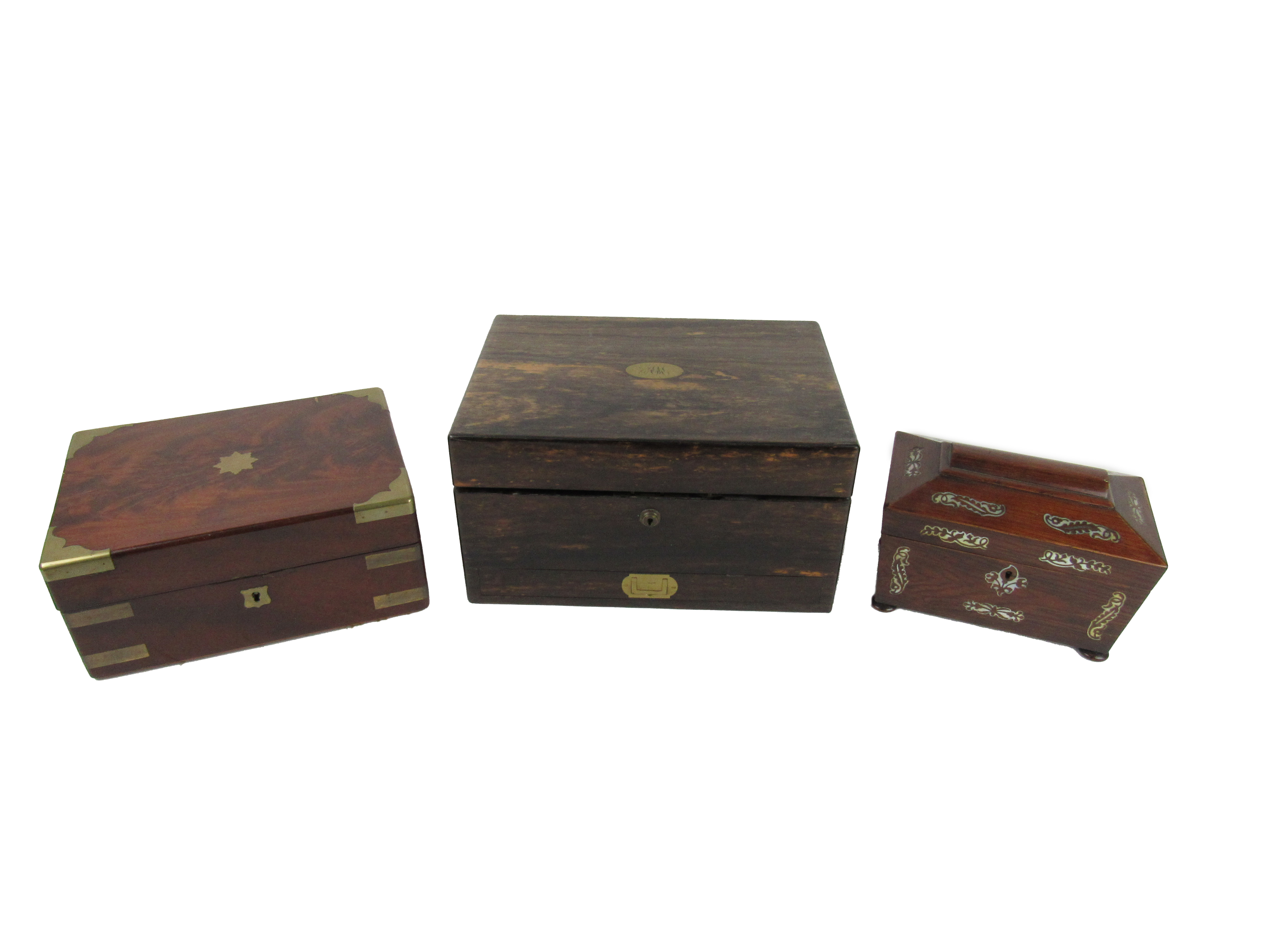 A fine quality Victorian rosewood cased Ladies Vanity Set, the lift top with velvet and tooled - Bild 2 aus 2