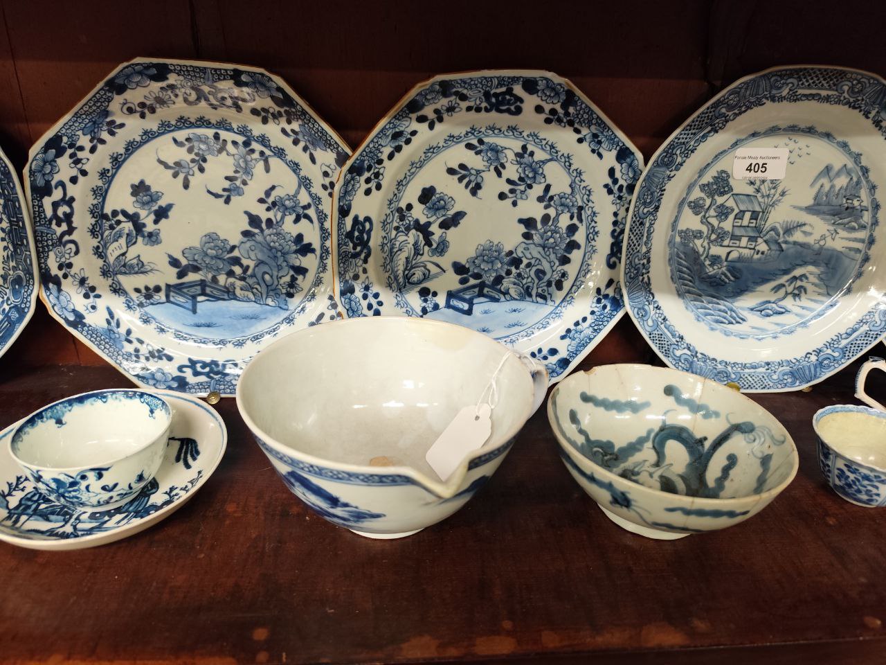 The Peter Cavan Collection of Blue & White  A rare and important large collection of 18th and 19th - Image 14 of 26