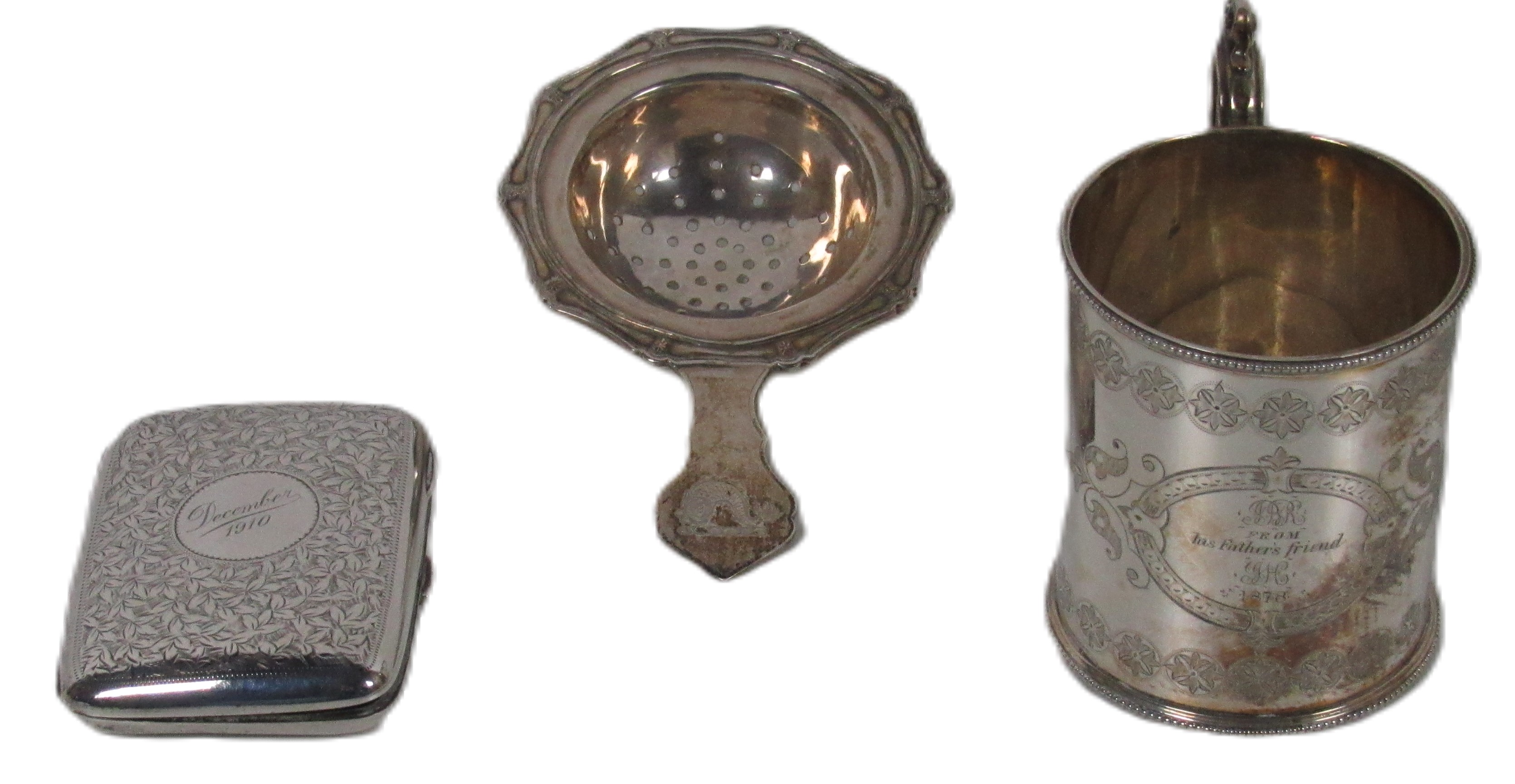 An Irish silver Tea Strainer, by William Egan, Dublin, of unusual form with crest, approx. 1