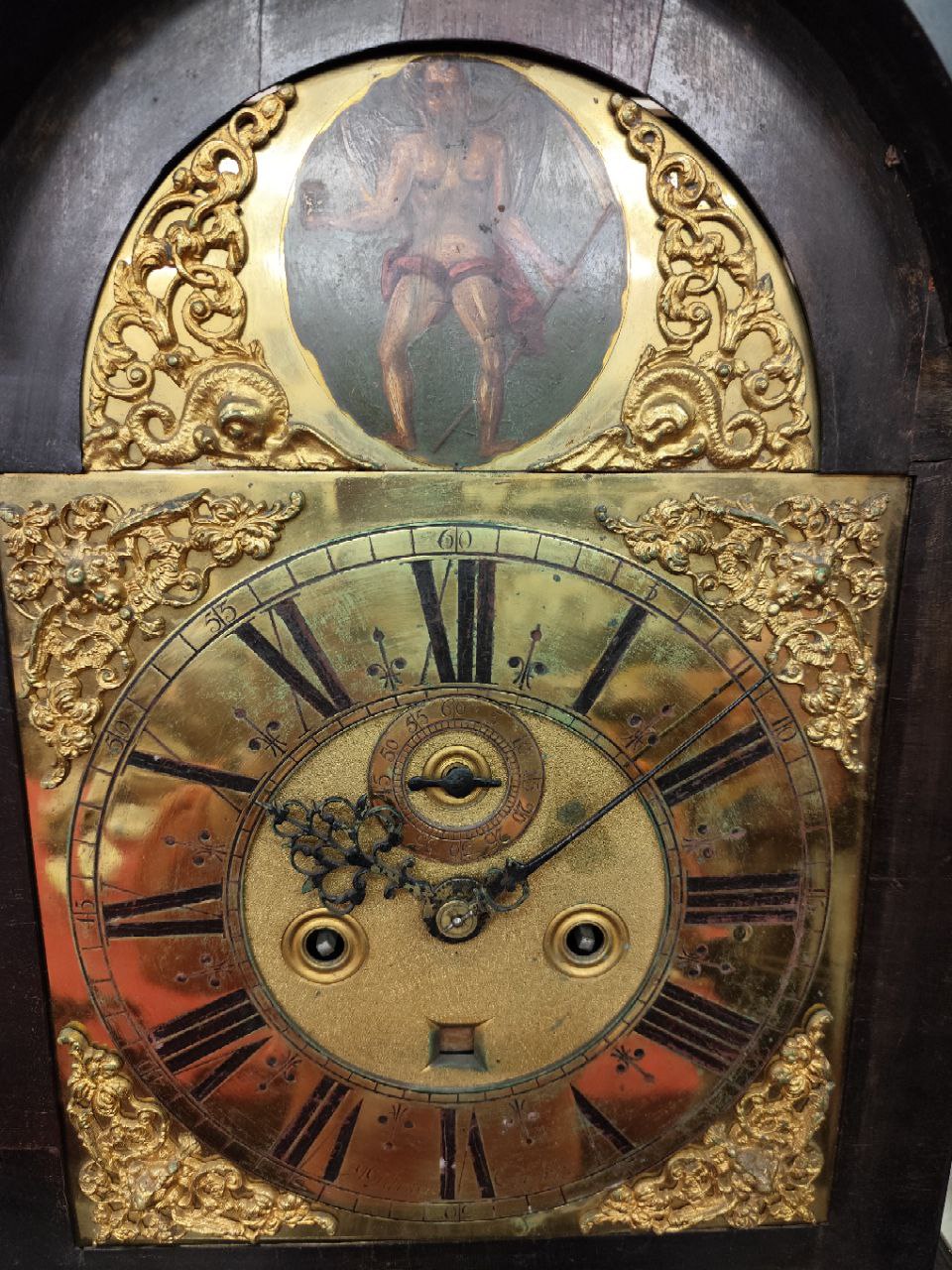 An important early 18th Century Irish mahogany cased Grandfather Clock, of narrow proportions, the - Bild 6 aus 13