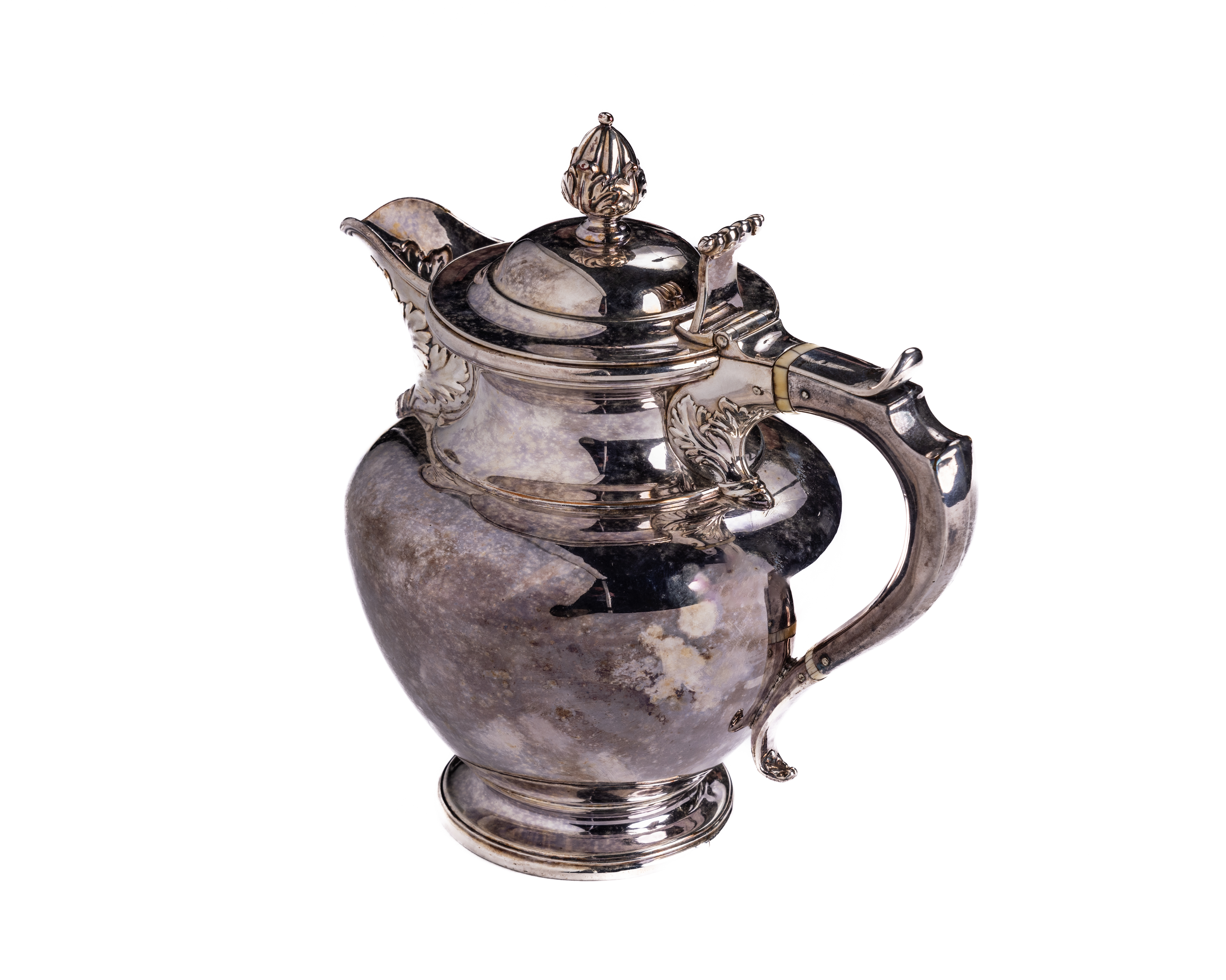 Silverware: A fine quality silver plated Victorian Water Jug, with domed hinged lid shaped finial, - Image 2 of 3