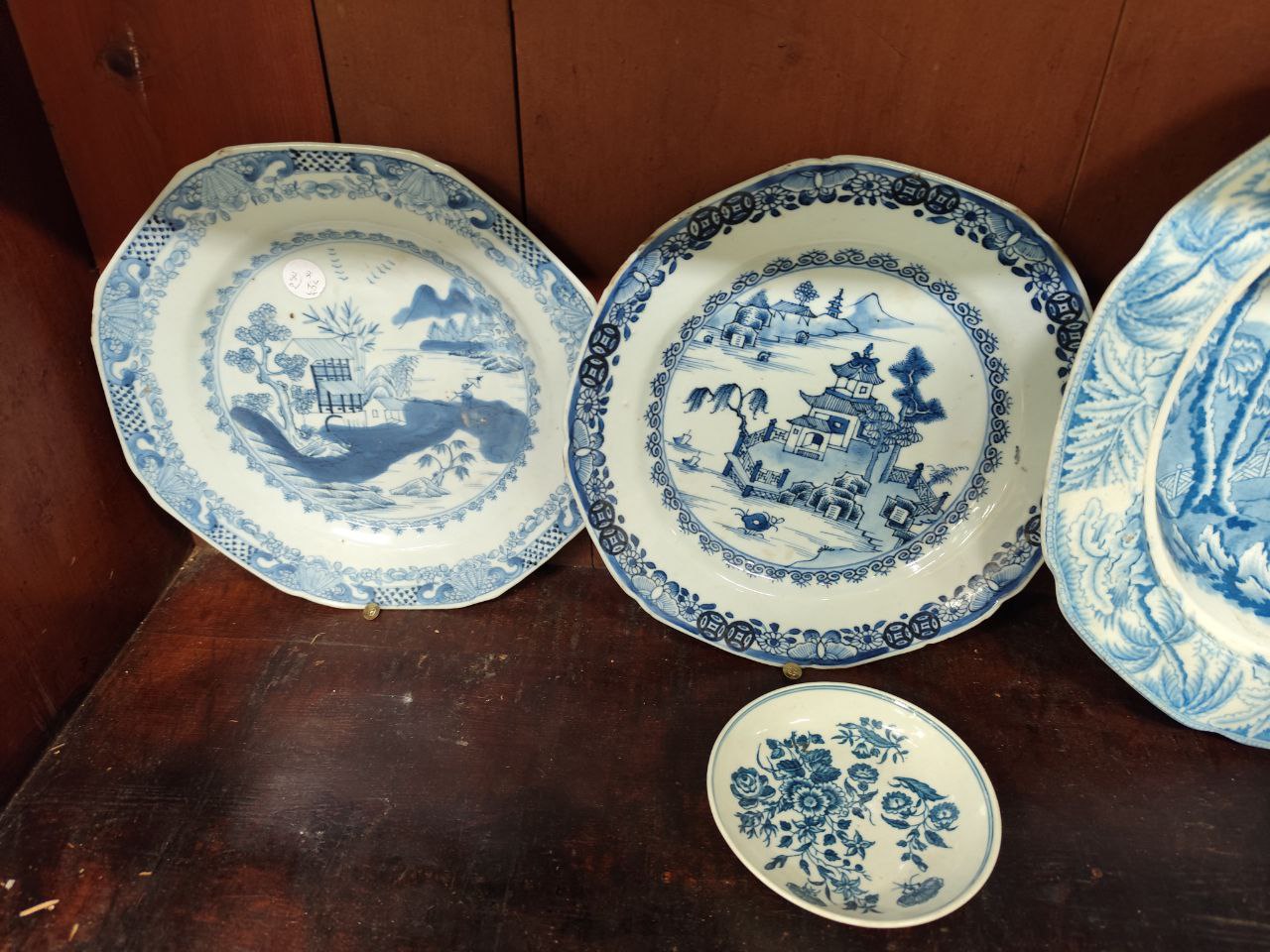The Peter Cavan Collection of Blue & White  A rare and important large collection of 18th and 19th - Image 10 of 26