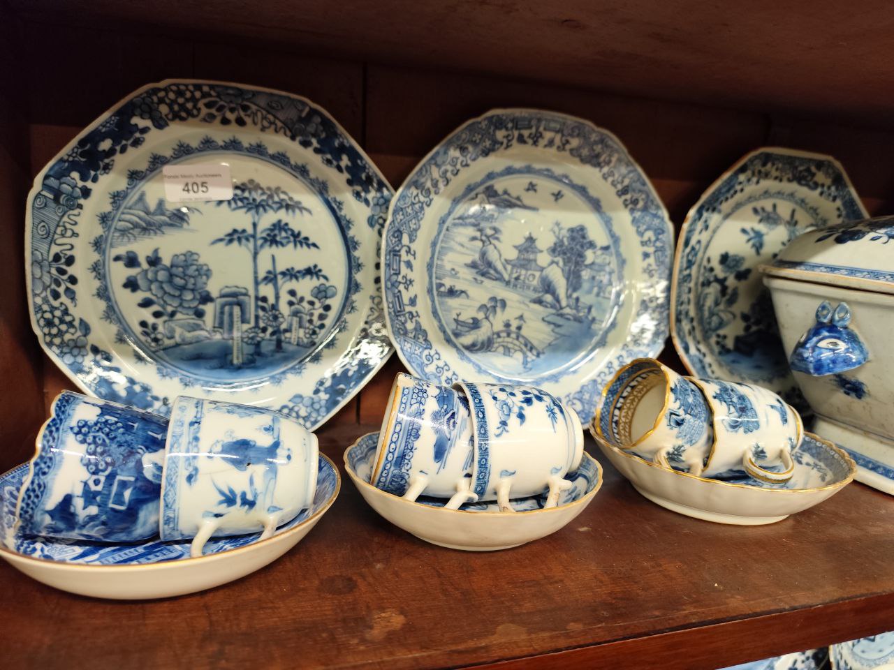 The Peter Cavan Collection of Blue & White  A rare and important large collection of 18th and 19th - Image 16 of 26