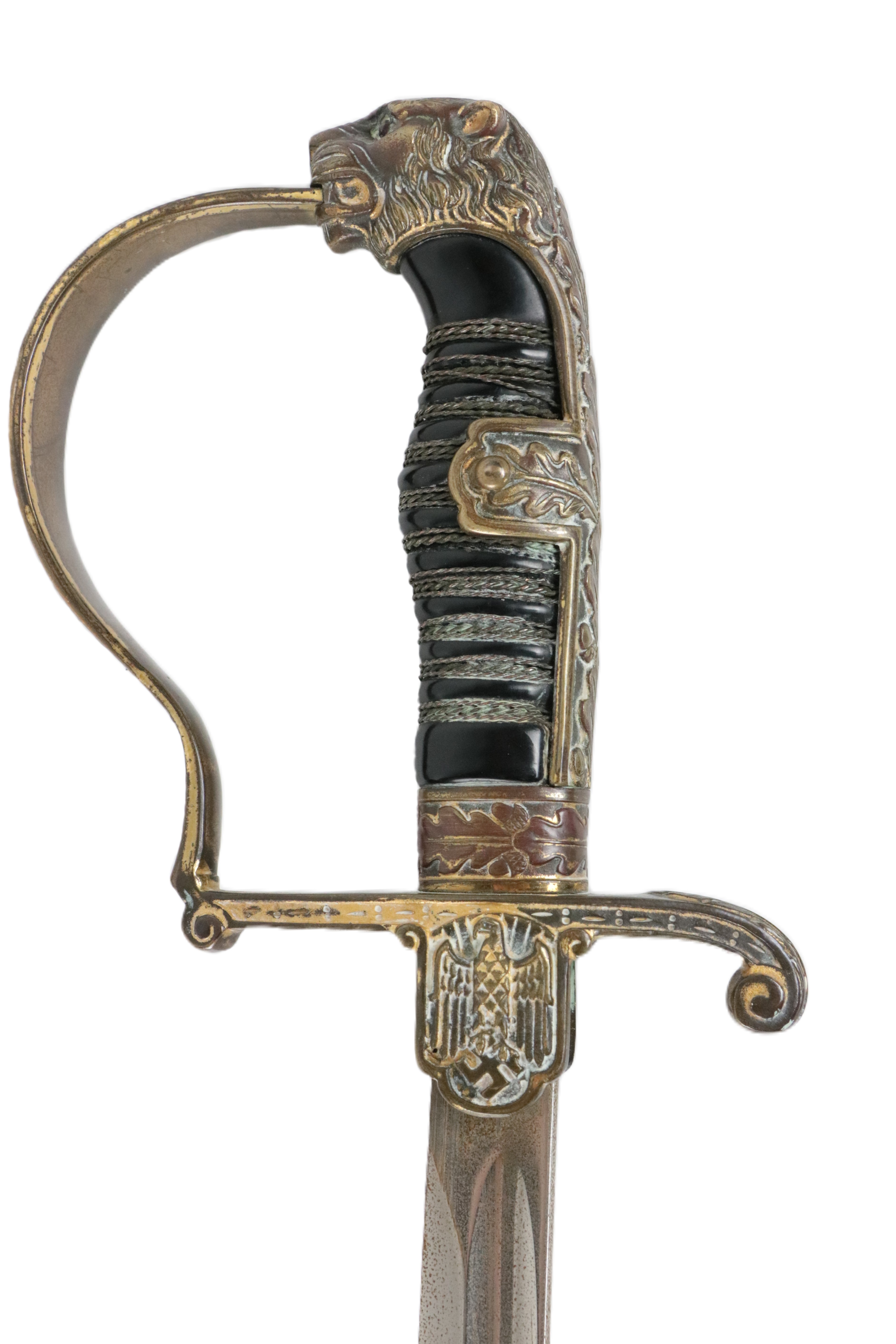Militaria:  A 20th Century Elkhorn, Solingen Army Issue Sword, the hilt with lion head with inset - Bild 3 aus 4