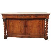 Grande credenza a due ante - Large two-door sideboard