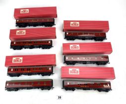 7 Hornby coaches