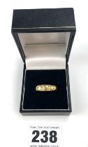 18k gold diamond ring