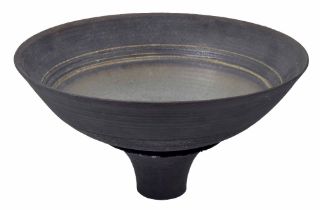 Glynn Hugo (born 1934) -  large stoneware Studio pottery pedestal bowl, of flared form with