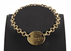 Tiffany & Co. 18ct yellow gold 'Return to Tiffany' bracelet, 20.5gm, 7" long; with pouch (617)