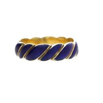 18ct yellow gold blue enamel wrythen fluted band ring, 4.1gm, width 6mm, ring size N