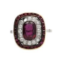 Attractive antique oval garnet and diamond cluster ring, the centre garnet 1.80ct approx, in a