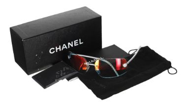 Chanel 4035 C167/6M sunglasses, made in Italy, with fabric pouch, lens cloth, rigid leather effect