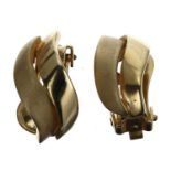 Pair of yellow metal clip earrings, 4.6gm, 16mm (229)