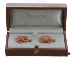 Trianon - pair of unusual 18ct coral crab cufflinks with mother of pearl terminals in the original