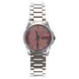 Gucci G-Timeless stainless steel lady's wristwatch, reference no. 126.5, salmon dial, quartz,