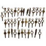 Quantity of assorted pocket watch keys, various sizes (37)