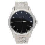 Gucci G-Timeless stainless steel gentleman's wristwatch, reference no. 126.4, black dial with date
