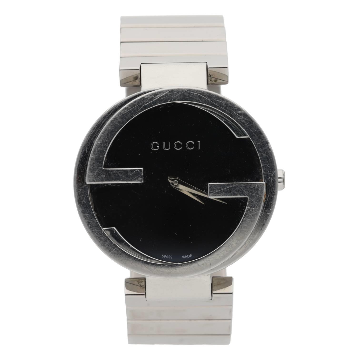 Gucci stainless steel wristwatch, reference no. 133.3, black dial, quartz, Gucci bracelet with