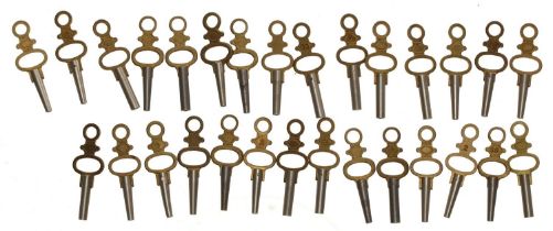 Quantity of pocket watch keys, various sizes (29)