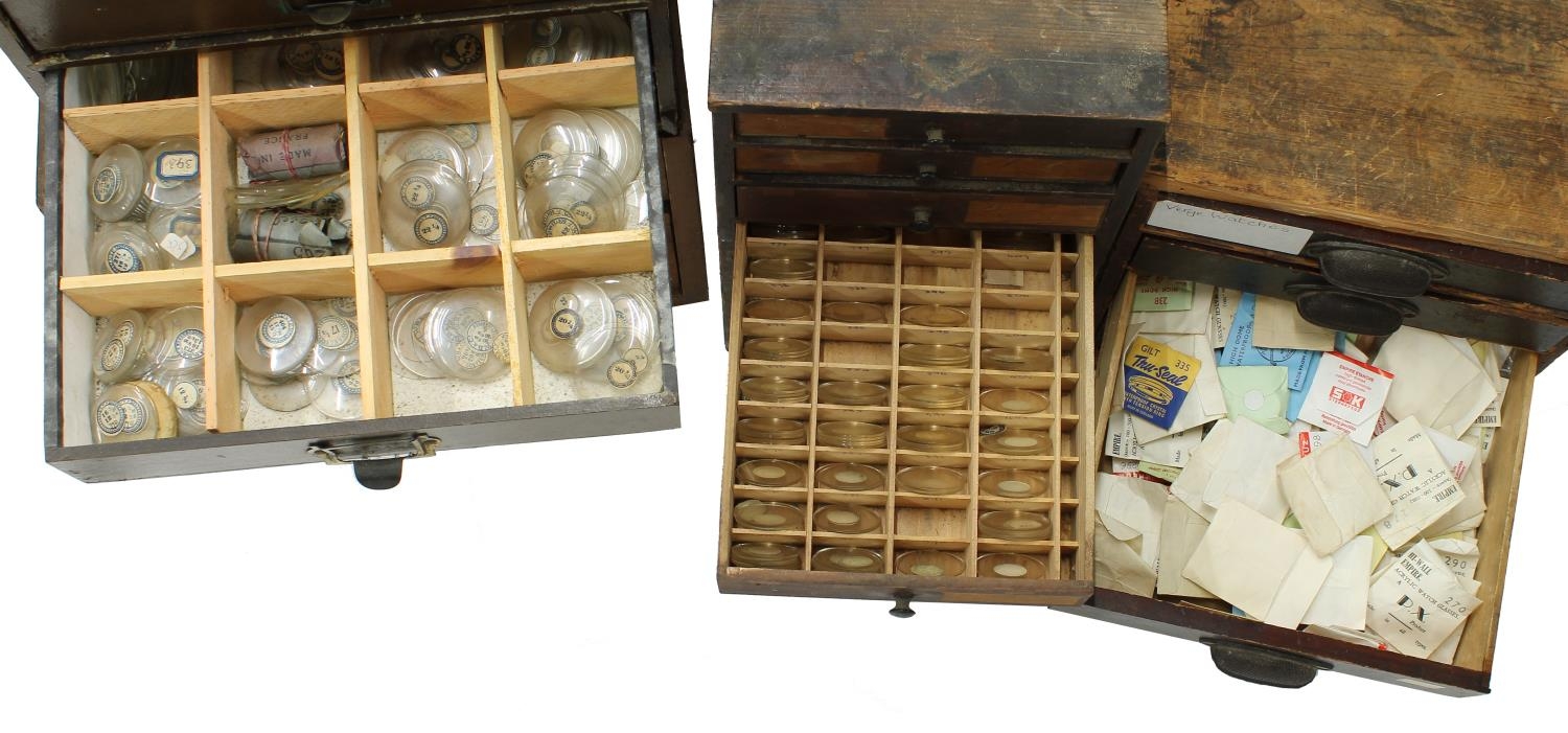 Four small storage chests containing a quantity of assorted watch glasses - Image 2 of 5