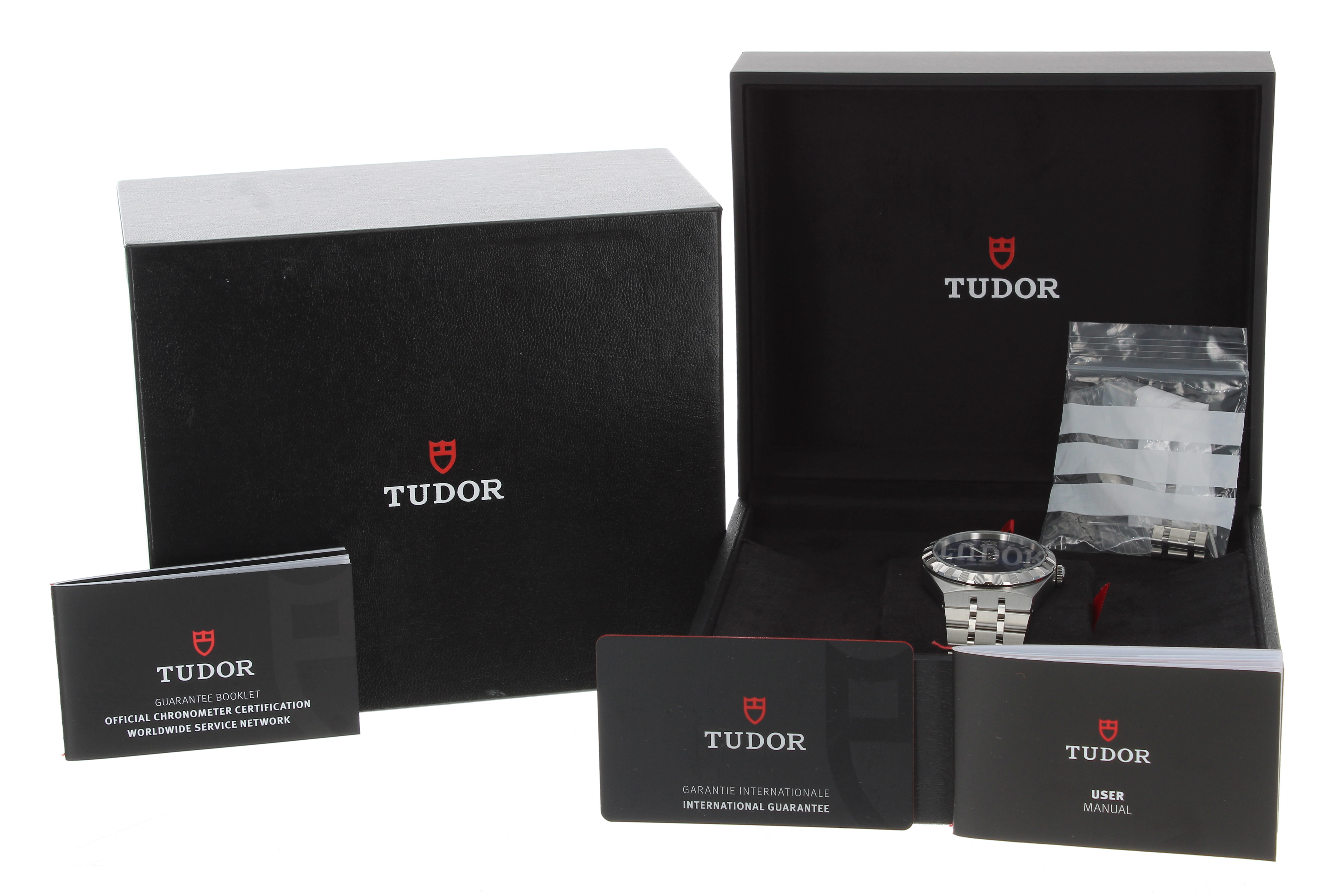 Tudor Geneve Royal automatic stainless steel gentleman's wristwatch, reference no. 28500, serial no. - Bild 3 aus 4