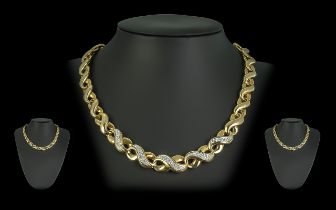 18ct Gold & Diamond Set Necklace, figure
